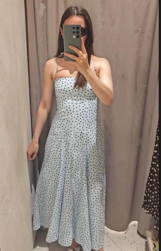 YENKYE New 2026 Women's Light Blue Polka Dot Halter Midi Dress Sexy Backless Casual Summer Sundress Vacation Vestidos
YENKYE New 2026 Women's Light Blue Polka Dot Halter Midi Dress Sexy Backless Casual Summer Sundress Vacation Vestidos