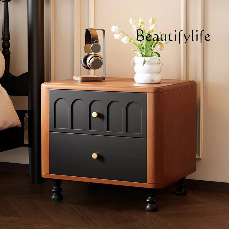 French retro style bedside table solid wood simple Italian light luxury art bedroom home bedside storage
French retro style bedside table solid wood simple Italian light luxury art bedroom home bedside storage