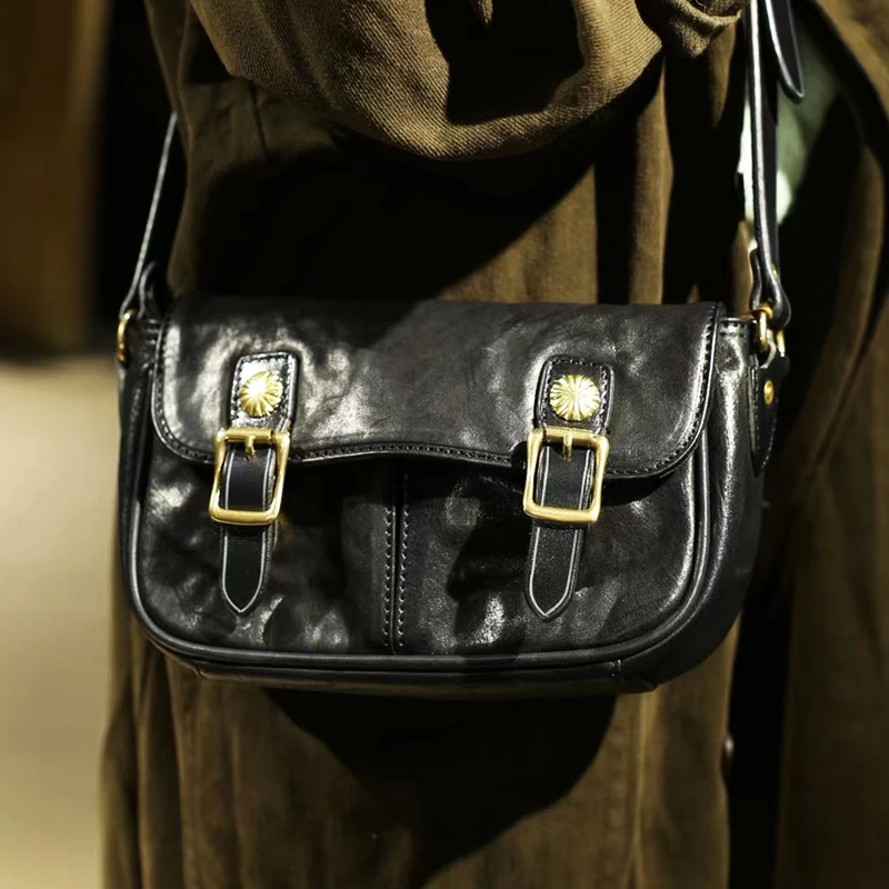Outdoor travel luxury First layer cowhide women's shoulder bag casual designer handmade genuine leather ladies crossbody bag
Outdoor travel luxury First layer cowhide women's shoulder bag casual designer handmade genuine leather ladies crossbody bag
