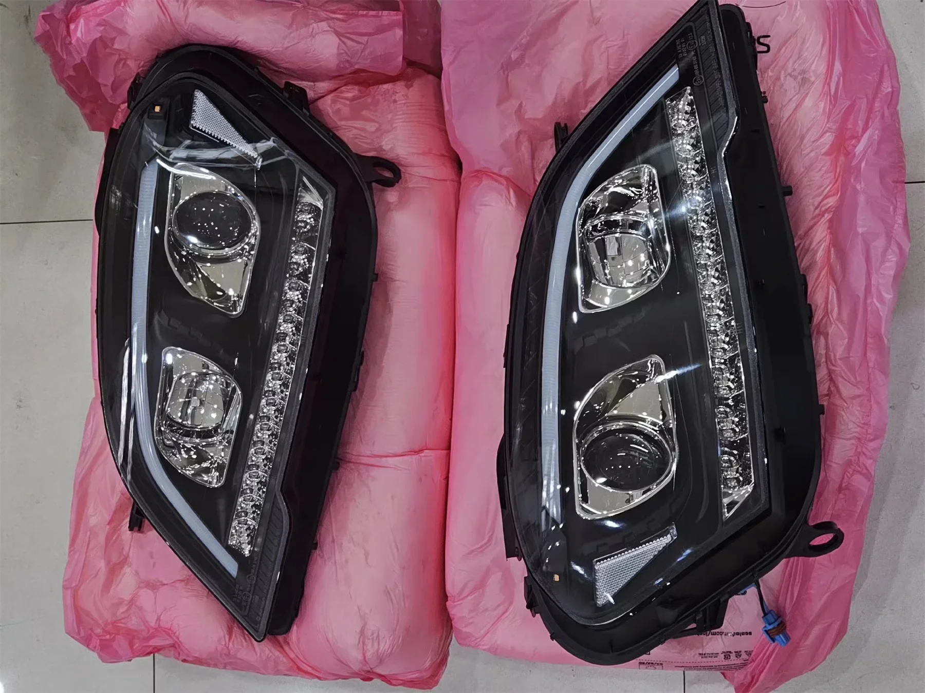 Передняя фара автомобиля для Mercedes Benz W164 ML320 350 05-08, дневные ходовые огни DRL, фара ближнего света, указатель поворота
Передняя фара автомобиля для Mercedes Benz W164 ML320 350 05-08, дневные ходовые огни DRL, фара ближнего света, указатель поворота