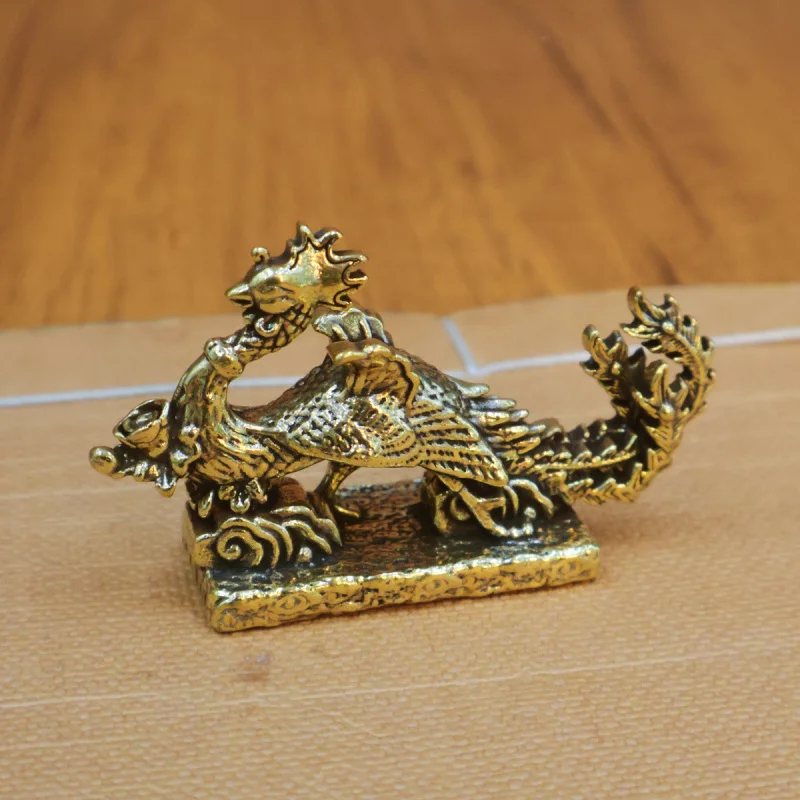 Solid Brass Phoenix Ornament Home Living Room Office Dragon Phoenix Lucky Charm Wedding Gift Fire Phoenix Craft
Solid Brass Phoenix Ornament Home Living Room Office Dragon Phoenix Lucky Charm Wedding Gift Fire Phoenix Craft