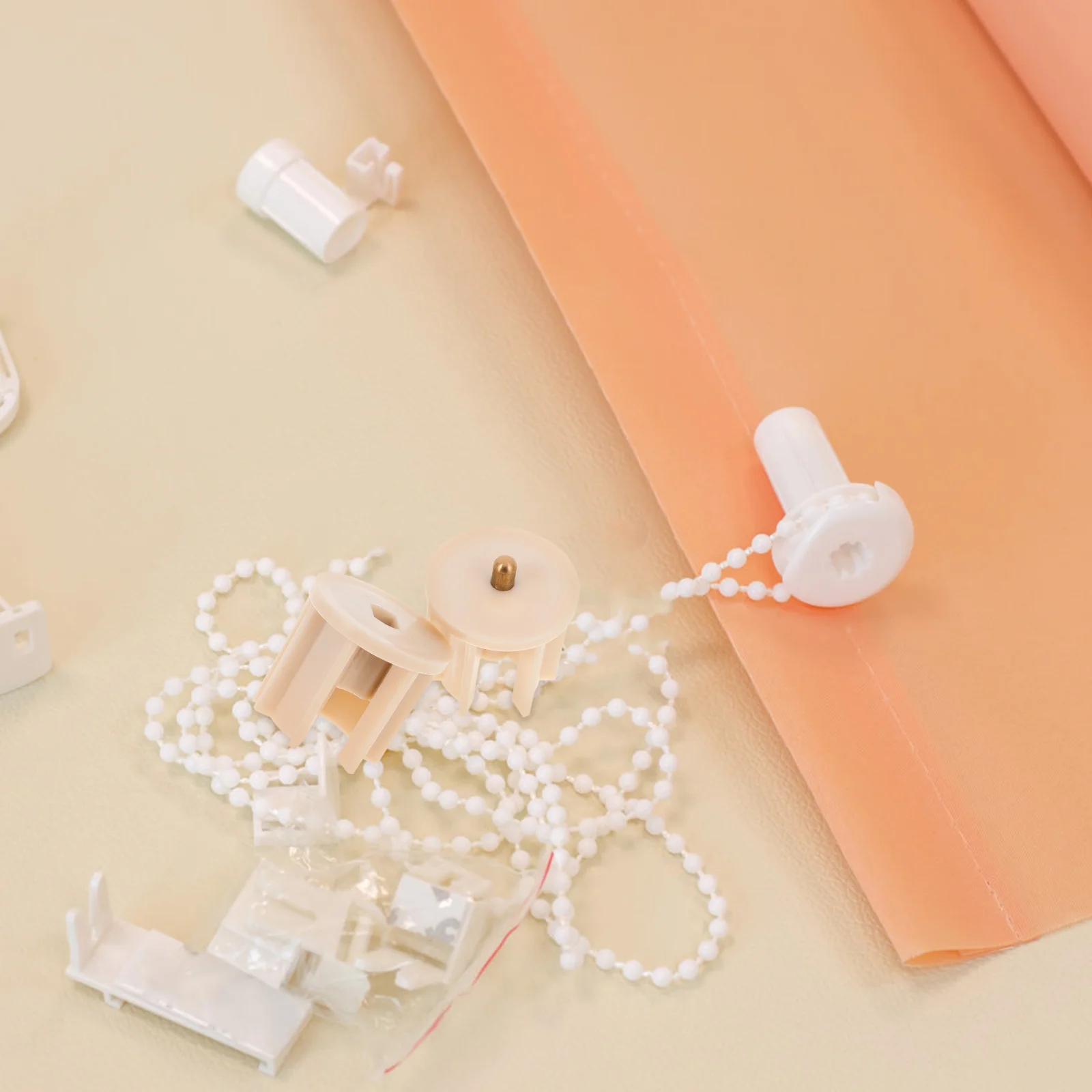 2Pcs Universal Clutch Plug Replacement Roller Blinds Installation Accessories Indoor Outdoor Sunshade Repair Supplies
2Pcs Universal Clutch Plug Replacement Roller Blinds Installation Accessories Indoor Outdoor Sunshade Repair Supplies