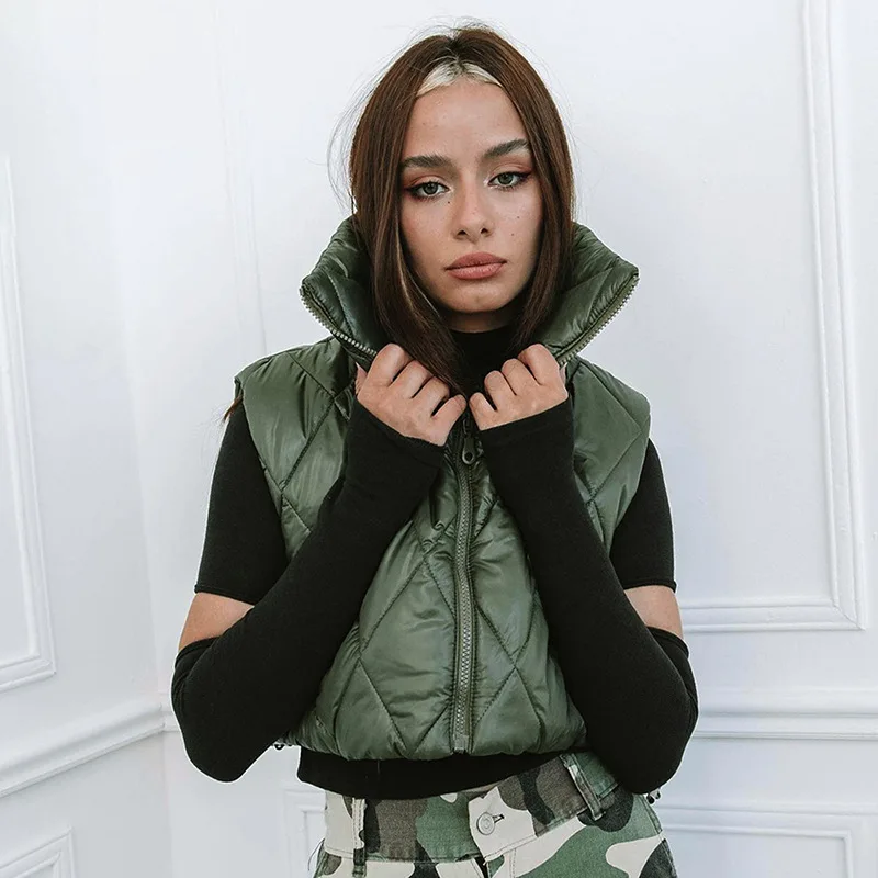 Solid Cotton Padded Vests Jacket Crop Top Women Stand Collar Sleeveless Drawstring Zipper Coat Autumn Winter Clothing Outwear
Solid Cotton Padded Vests Jacket Crop Top Women Stand Collar Sleeveless Drawstring Zipper Coat Autumn Winter Clothing Outwear