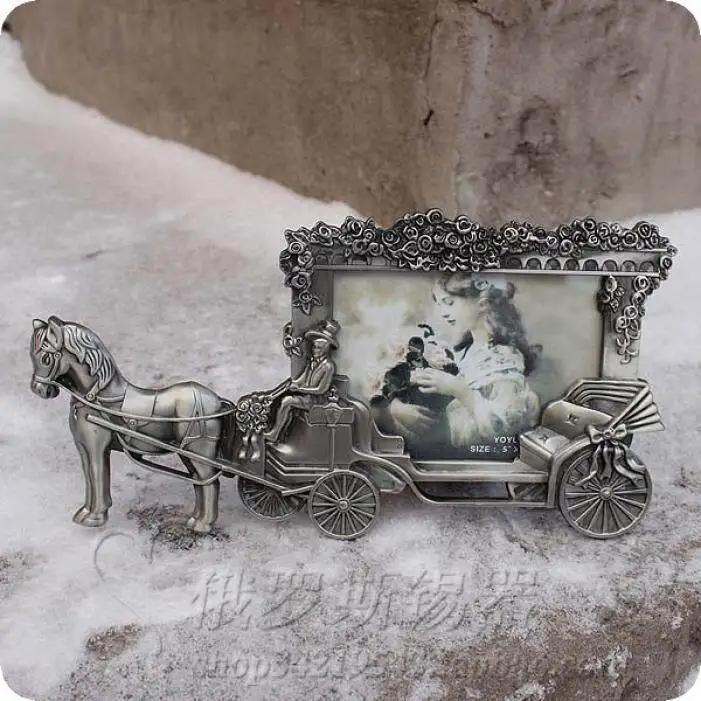 Home Furnishings, Retro and Antique, European Court Photo Frame, Russian Tin Photo Frame, Carriage Photo Frame
Home Furnishings, Retro and Antique, European Court Photo Frame, Russian Tin Photo Frame, Carriage Photo Frame