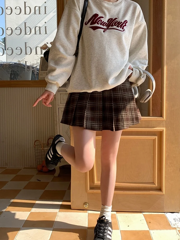 Xiao Shen Meimei American Style Campus Sweetheart Retro Plaid Pleated Skirt High Waist Slimming A-Line Half-length Skirt
Xiao Shen Meimei American Style Campus Sweetheart Retro Plaid Pleated Skirt High Waist Slimming A-Line Half-length Skirt