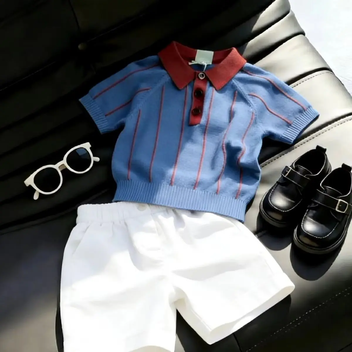 Children's Summer Polo Shirt And Casual Pants Set for Boys Hollow out Design Short Sleeve Two-Piece Outfit
Children's Summer Polo Shirt And Casual Pants Set for Boys Hollow out Design Short Sleeve Two-Piece Outfit