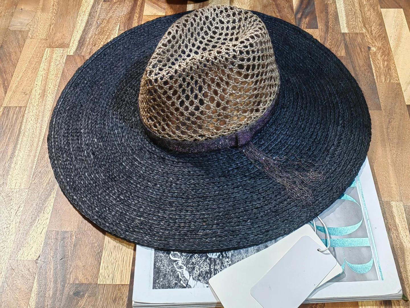 Handmade Straw Wide-Brimmed Hat, Vacation Sun Protection Hat, Casual, Stylish, Versatile, Comfortable And Breathable.
Handmade Straw Wide-Brimmed Hat, Vacation Sun Protection Hat, Casual, Stylish, Versatile, Comfortable And Breathable.