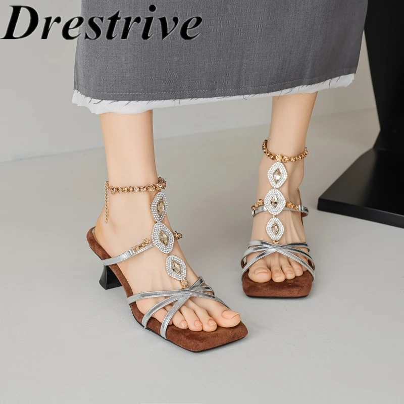Drestrive 2025 Fashion Women's Sandals Square Toe Chain Thick Mid Heels Cow Split Leather Crystal High Quality Summer Shoes
Drestrive 2025 Fashion Women's Sandals Square Toe Chain Thick Mid Heels Cow Split Leather Crystal High Quality Summer Shoes