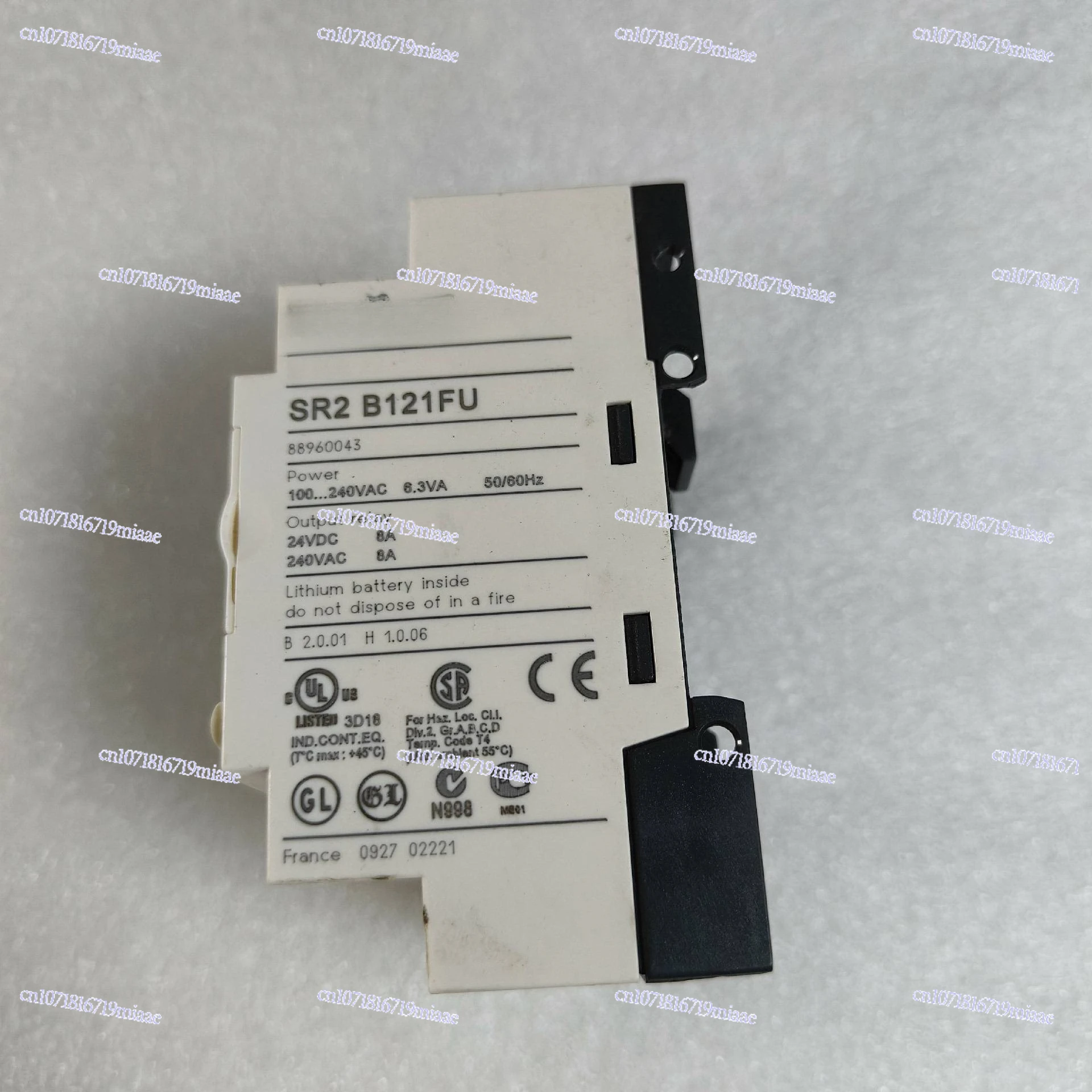 New original SR2 B121BD 12-bit logic controller with panel 24VDC voltage with 8-bit input and 4-bit relay output sr2b121bd
New original SR2 B121BD 12-bit logic controller with panel 24VDC voltage with 8-bit input and 4-bit relay output sr2b121bd