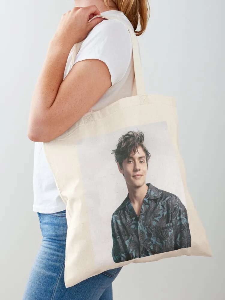 Louis Partridge Modeling Pictures Tote Bag Women's tote bag Handbags women shopper bags for women shopper bag woman
Louis Partridge Modeling Pictures Tote Bag Women's tote bag Handbags women shopper bags for women shopper bag woman