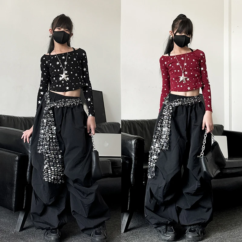 2025 Modern Jazz Dance Performance Costumes For Girls Crop Tops Loose Pants Streetwear Kids Hip Hop Dance Stage Clothes DQS21018
2025 Modern Jazz Dance Performance Costumes For Girls Crop Tops Loose Pants Streetwear Kids Hip Hop Dance Stage Clothes DQS21018