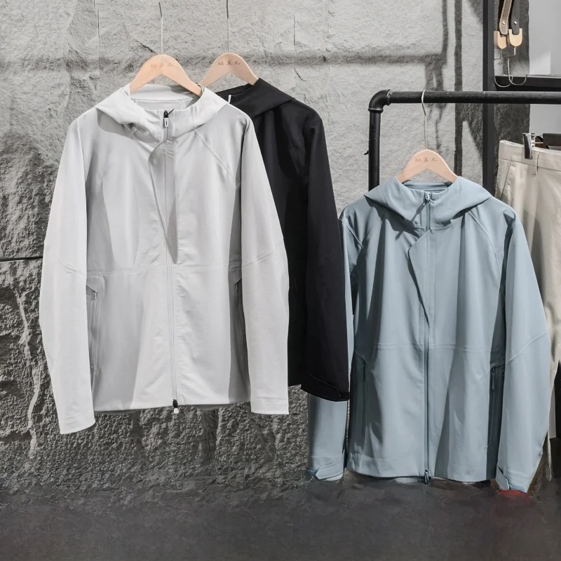Light Armor Tech Three-Proof Breathable Four-Dimensional Elastic Spring Men's High-End Fully Pressed Glue Hooded Jacket Coat
Light Armor Tech Three-Proof Breathable Four-Dimensional Elastic Spring Men's High-End Fully Pressed Glue Hooded Jacket Coat