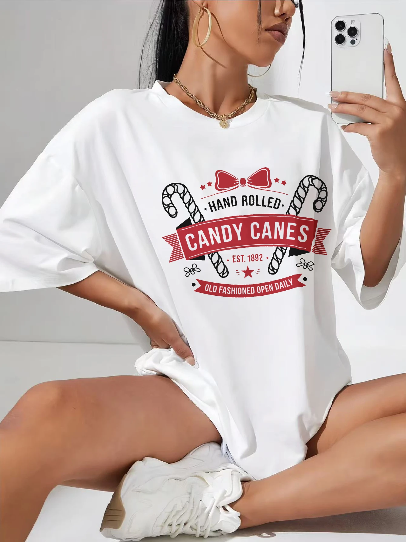 Candy Canes Cozy Cotton White T-Shirt for Winter Perfect for Christmas Late Pregnancy Plus Size Casual Wear
Candy Canes Cozy Cotton White T-Shirt for Winter Perfect for Christmas Late Pregnancy Plus Size Casual Wear