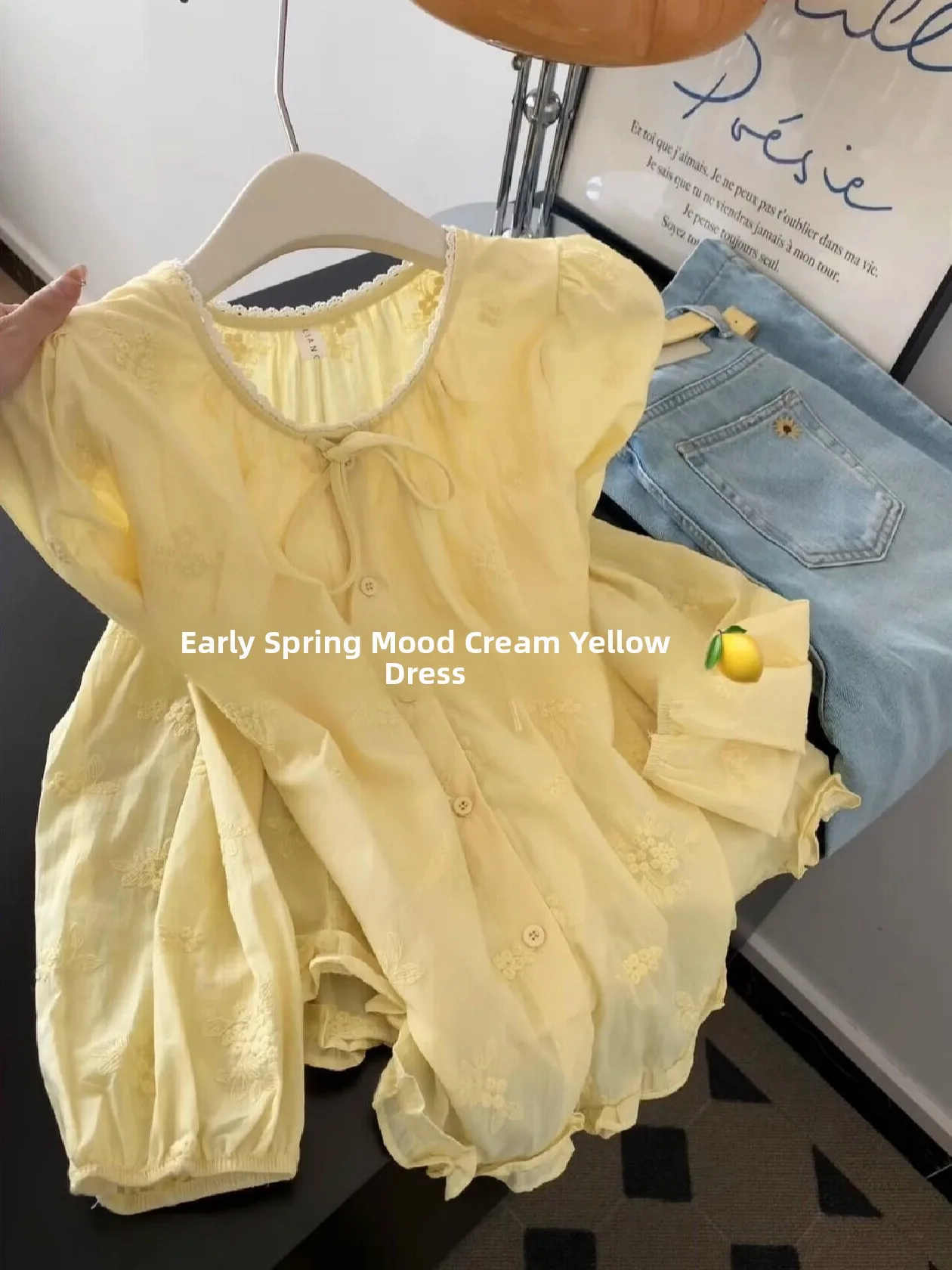 French Style Loose Fit Cotton Polyester Blend Shirt Women's Spring Season Embroidered Floral Tie Neck Design Breathable Long ...
French Style Loose Fit Cotton Polyester Blend Shirt Women's Spring Season Embroidered Floral Tie Neck Design Breathable Long ...