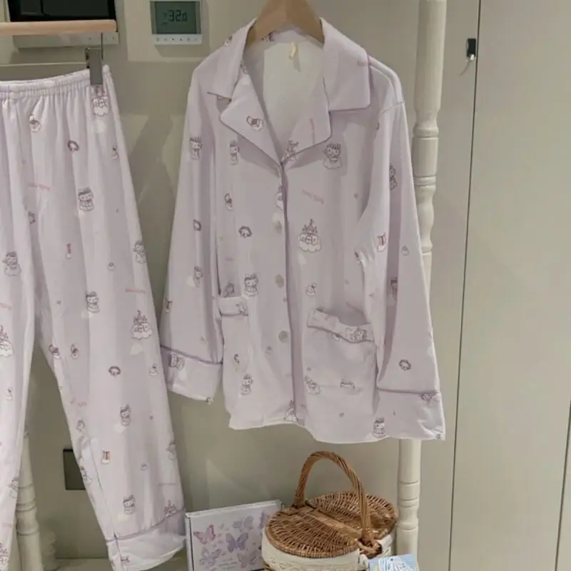 Комплект пижам Sanrio Hello Kitty для женщин: теплые утолщенные пижамы и брюки для дома, модная зимняя одежда с мультяшным дизайном
Комплект пижам Sanrio Hello Kitty для женщин: теплые утолщенные пижамы и брюки для дома, модная зимняя одежда с мультяшным дизайном