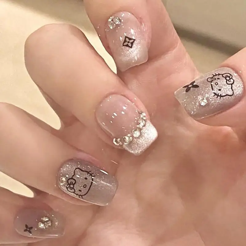 Серебряный накладной ноготь «кошачий глаз» Hello Kitty ручной работы аниме мультфильм Sanrio красота ногтей накладной ноготь съемный ноготь
Серебряный накладной ноготь «кошачий глаз» Hello Kitty ручной работы аниме мультфильм Sanrio красота ногтей накладной ноготь съемный ноготь