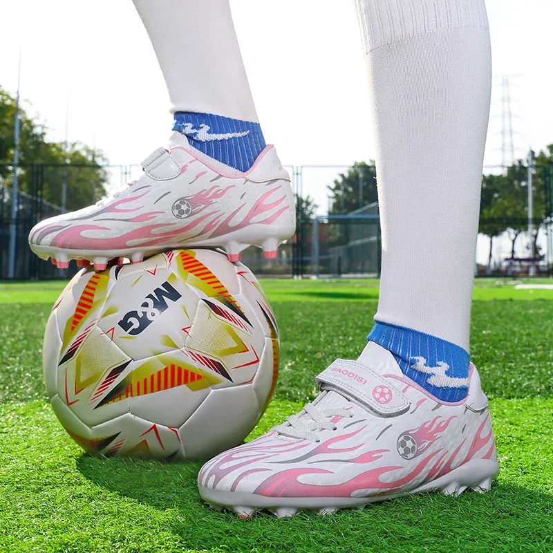 Children's Soccer Shoes Outdoor Non-Slip Football Sneakers Kids Sports Shoes Lightweight Futsal Shoes Boys Girls Training Shoes
Children's Soccer Shoes Outdoor Non-Slip Football Sneakers Kids Sports Shoes Lightweight Futsal Shoes Boys Girls Training Shoes