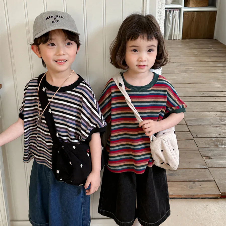 2024 Summer New Children's Short Sleeve Striped Tee Shirts Baby Boys Girls Cotton Casual T Shirt Fashion Toddler Kids Clothes
2024 Summer New Children's Short Sleeve Striped Tee Shirts Baby Boys Girls Cotton Casual T Shirt Fashion Toddler Kids Clothes