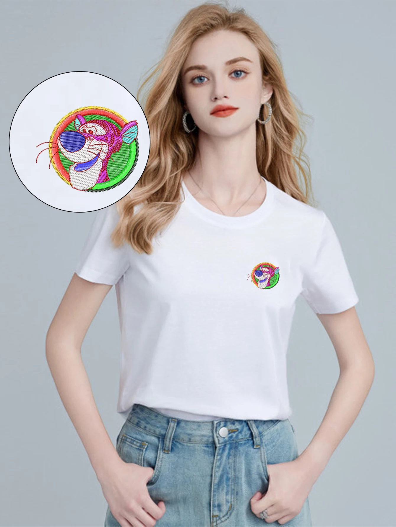 Cozy Luxury Cute Tiger Cub Embroidered T-shirt – Soft Men Women Embroidery Cotton Top Tees T-shirts For Loungewear
Cozy Luxury Cute Tiger Cub Embroidered T-shirt – Soft Men Women Embroidery Cotton Top Tees T-shirts For Loungewear