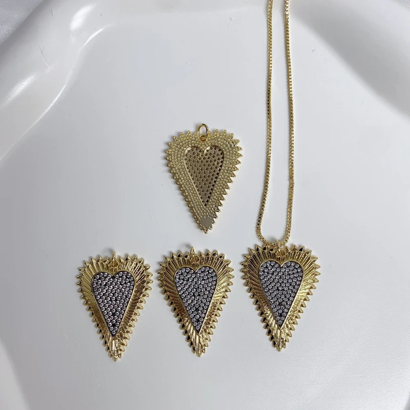 Fashion Gold Plated Jewelry Heart Pendant Necklace Micro Insert Zircon Gold Chain Necklace Women's Fashion Necklace Jewelry
Fashion Gold Plated Jewelry Heart Pendant Necklace Micro Insert Zircon Gold Chain Necklace Women's Fashion Necklace Jewelry