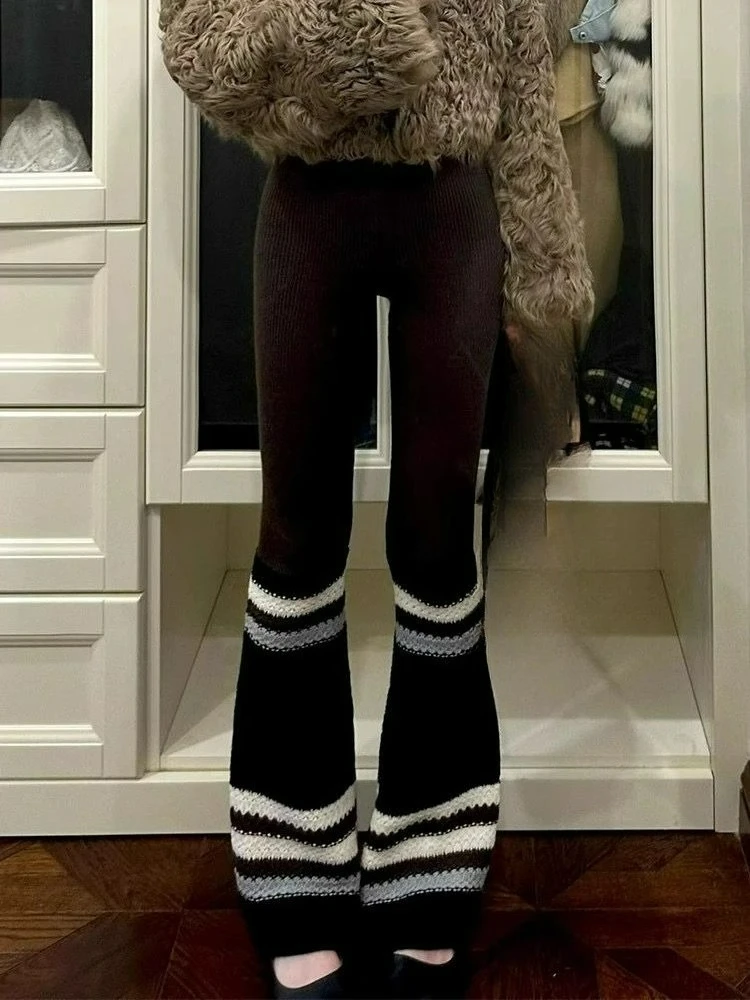 Striped Knitted Micro Flared Pants for Women's Autumn and Winter Casual Versatile Wide Leg Pants
Striped Knitted Micro Flared Pants for Women's Autumn and Winter Casual Versatile Wide Leg Pants