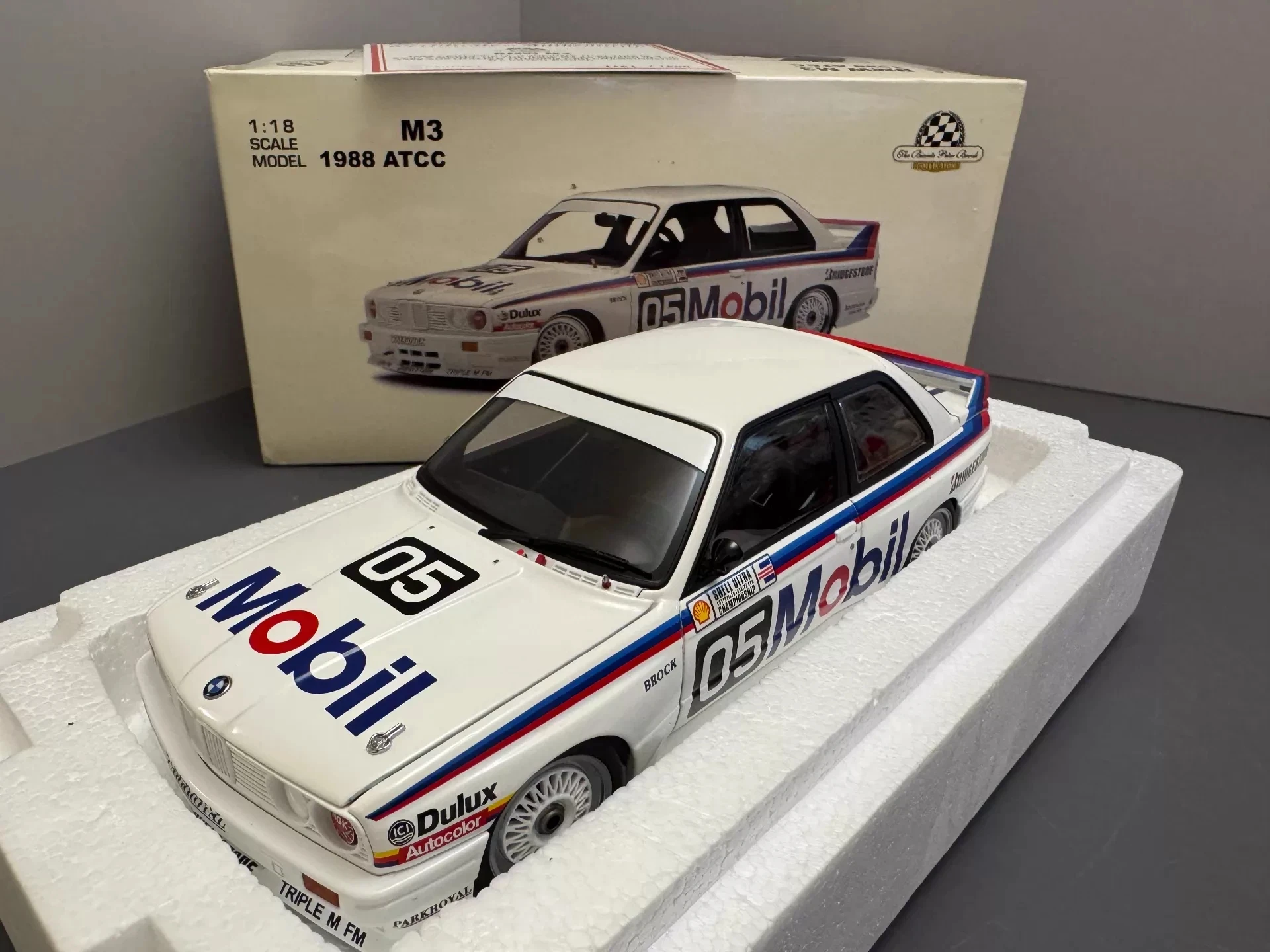 Модель автомобиля Autoart 1:18 M3 E30 1988 ATCC, лимитированная серия, полностью открывающаяся, из металлического сплава, статическая, игрушка-подарок
Модель автомобиля Autoart 1:18 M3 E30 1988 ATCC, лимитированная серия, полностью открывающаяся, из металлического сплава, статическая, игрушка-подарок