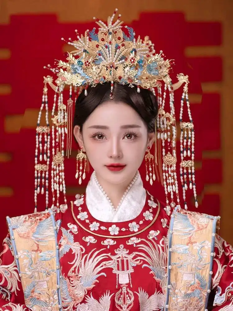 Ming Dynasty Hanfu Wedding Dress Bridal Headdress New Chinese Style Wedding Queen's Grand Wedding Xiuhe Hair Crown Luxurious
Ming Dynasty Hanfu Wedding Dress Bridal Headdress New Chinese Style Wedding Queen's Grand Wedding Xiuhe Hair Crown Luxurious