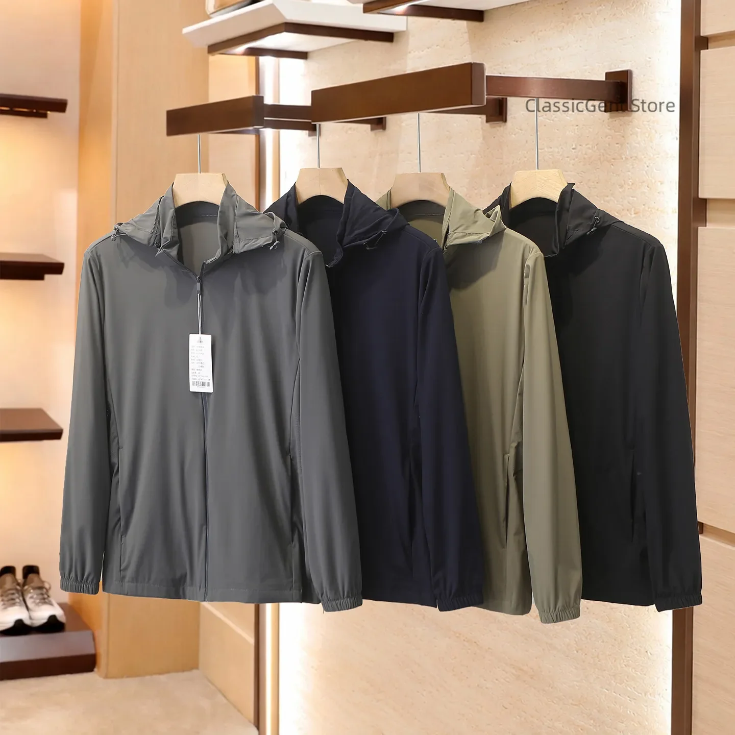 There are large size laser piercing + four-sided elastic men's light sunscreen skin jacket
There are large size laser piercing + four-sided elastic men's light sunscreen skin jacket