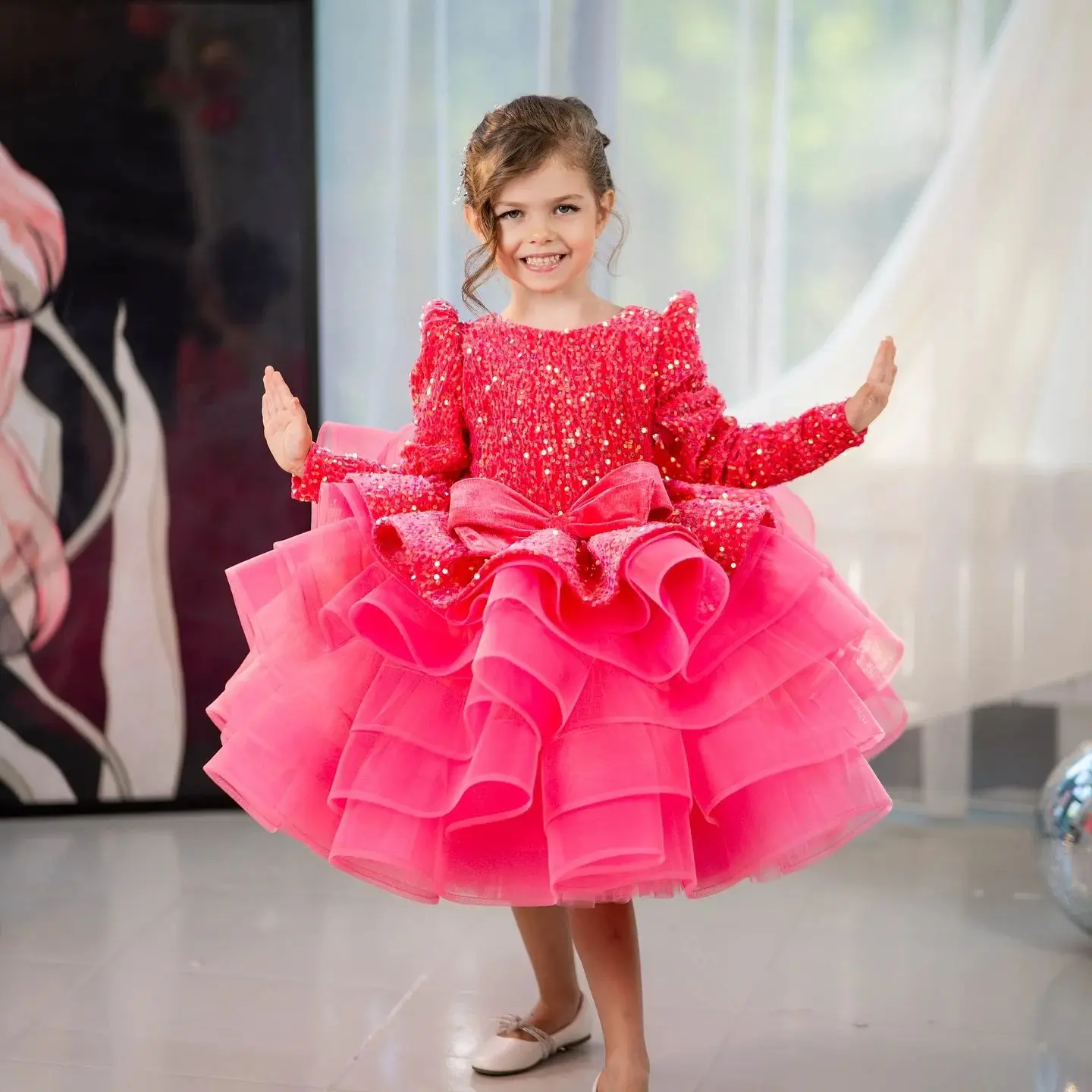 Long Sleeve Sequined Flower Girl Dresses Hot Pink Ruffles Girl's Birthday Party Dress Kids Pageant Dress Customized
Long Sleeve Sequined Flower Girl Dresses Hot Pink Ruffles Girl's Birthday Party Dress Kids Pageant Dress Customized