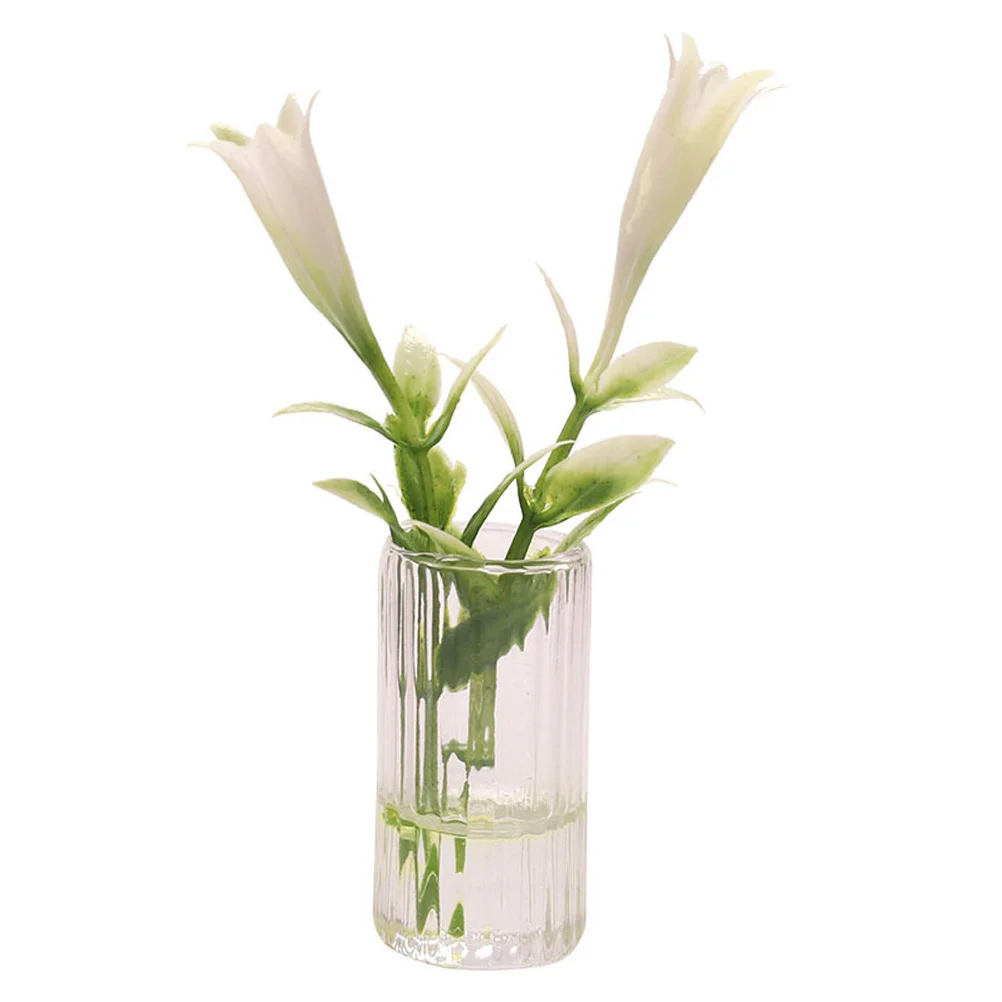 Miniature Lilies Micro Landscape Flower Model House Resin Plant Adornment Lily Flowers Artificial Plants
Miniature Lilies Micro Landscape Flower Model House Resin Plant Adornment Lily Flowers Artificial Plants