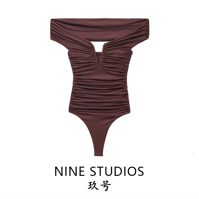 Sexy Mixed Fabric One-Piece Suit for Women High Waist Straight Leg ort Pants High Ne ow oulder Retro Spicy Girl
Sexy Mixed Fabric One-Piece Suit for Women High Waist Straight Leg ort Pants High Ne ow oulder Retro Spicy Girl