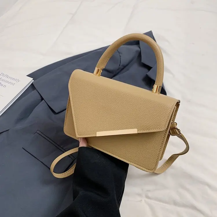 Новая маленькая квадратная сумка 904, легкая роскошная портативная модная универсальная сумка через плечо, сумка-мессенджер в иностранном стиле, соответствующая цвету сумка подмышками
Новая маленькая квадратная сумка 904, легкая роскошная портативная модная универсальная сумка через плечо, сумка-мессенджер в иностранном стиле, соответствующая цвету сумка подмышками