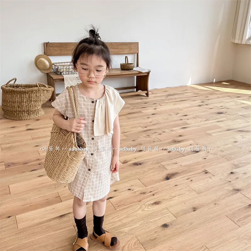Girls Dress 2024 Korean Style Summer New Solid Color Loose Plaid Sleeveless Catch Selvedge Fashion Summer Children Dress
Girls Dress 2024 Korean Style Summer New Solid Color Loose Plaid Sleeveless Catch Selvedge Fashion Summer Children Dress