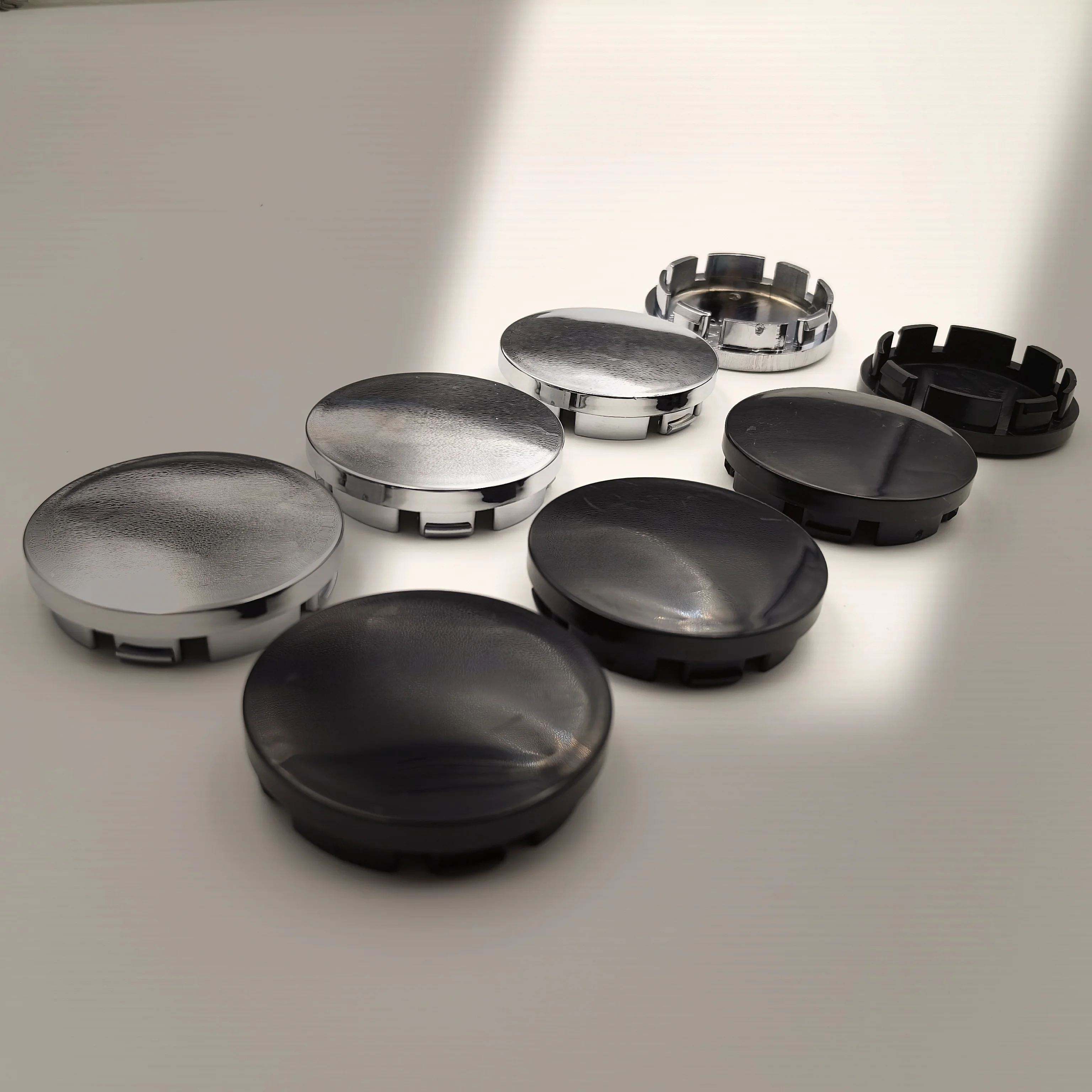 100pcs 56mm Universal Car Wheel Center Hub Caps ABS Black/Silver Tire Rim Cover Protector Vehicle Tyre Decorative Accessories
100pcs 56mm Universal Car Wheel Center Hub Caps ABS Black/Silver Tire Rim Cover Protector Vehicle Tyre Decorative Accessories