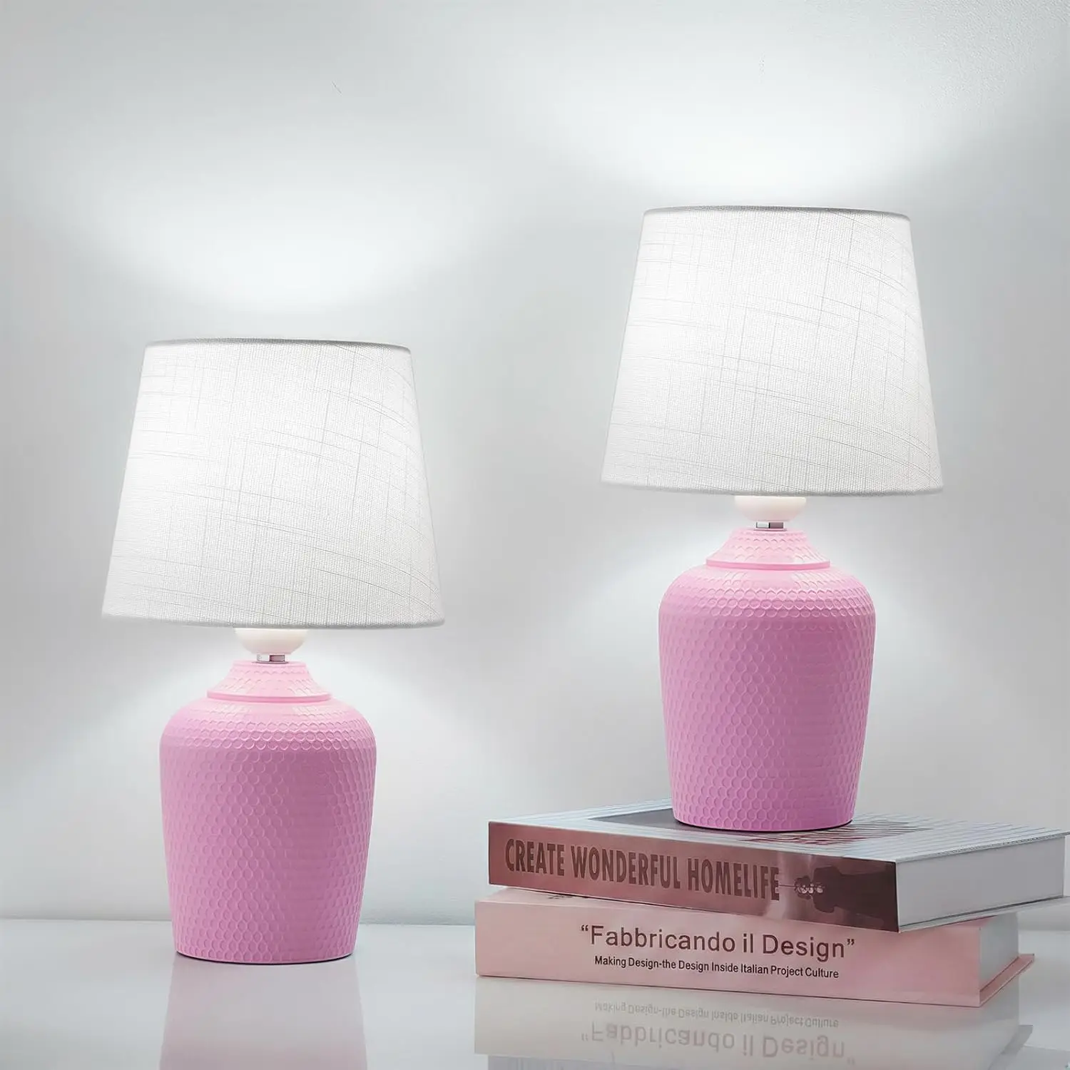 Набор из 2 розовых настольных ламп с текстурной поверхностью и декоративными элементами, высота 11,8 дюймов, для спальни, прикроватной тумбочки, рабочего стола, чтения, офиса, детской, гостиной
Набор из 2 розовых настольных ламп с текстурной поверхностью и декоративными элементами, высота 11,8 дюймов, для спальни, прикроватной тумбочки, рабочего стола, чтения, офиса, детской, гостиной