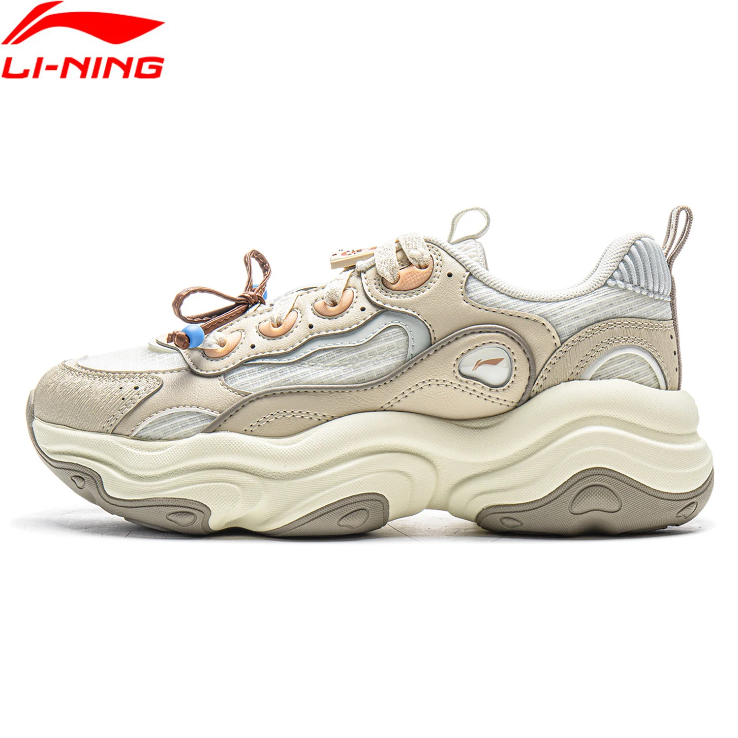 Li-Ning/женская обувь MIA Lifestyle, носимая светоотражающая спортивная обувь в стиле ретро на толстом каблуке, классические повседневные кроссовки с подкладкой AGCV276
Li-Ning/женская обувь MIA Lifestyle, носимая светоотражающая спортивная обувь в стиле ретро на толстом каблуке, классические повседневные кроссовки с подкладкой AGCV276