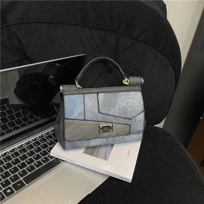 Uniquely Stylish Diaper Bag For Women High-End Minimalist Leisure Leather Tote Large Capacity Elegant Designer Commuter Fashion
Uniquely Stylish Diaper Bag For Women High-End Minimalist Leisure Leather Tote Large Capacity Elegant Designer Commuter Fashion