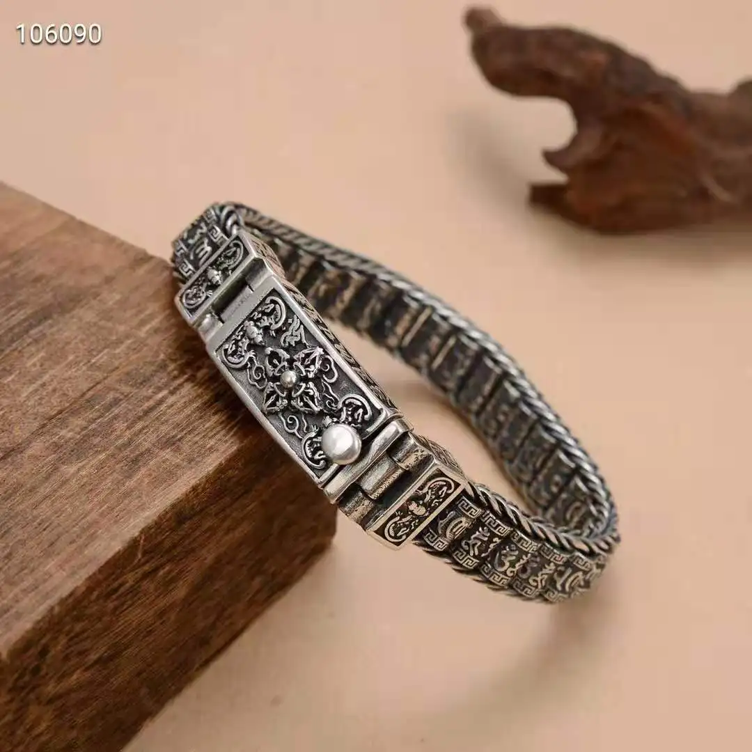 Buddha style retro Thai silver jewelry, pure silver cross, diamond pestle rotating bracelet, male and female personality six cha
Buddha style retro Thai silver jewelry, pure silver cross, diamond pestle rotating bracelet, male and female personality six cha