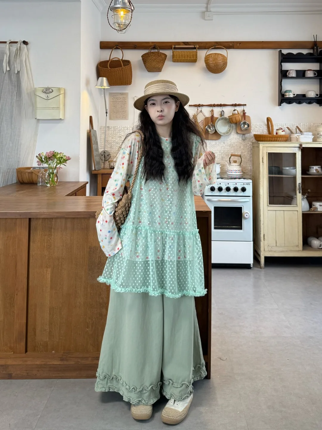 plus Size Women's Sweet Style Long Sleeve High Waist Loose Wide Leg Pants Inner Wear Top Summer New Fashion Trend
plus Size Women's Sweet Style Long Sleeve High Waist Loose Wide Leg Pants Inner Wear Top Summer New Fashion Trend