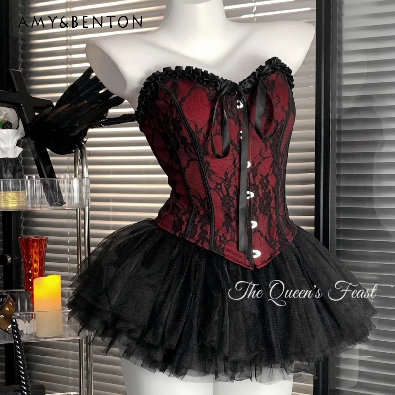 Retro Red Black Lace Splicing Fishbone Women's Vest Tees 2025 Summer New Sexy Sweet Cool Mesh Puffy Skirt Fashion Suit Ladies
Retro Red Black Lace Splicing Fishbone Women's Vest Tees 2025 Summer New Sexy Sweet Cool Mesh Puffy Skirt Fashion Suit Ladies