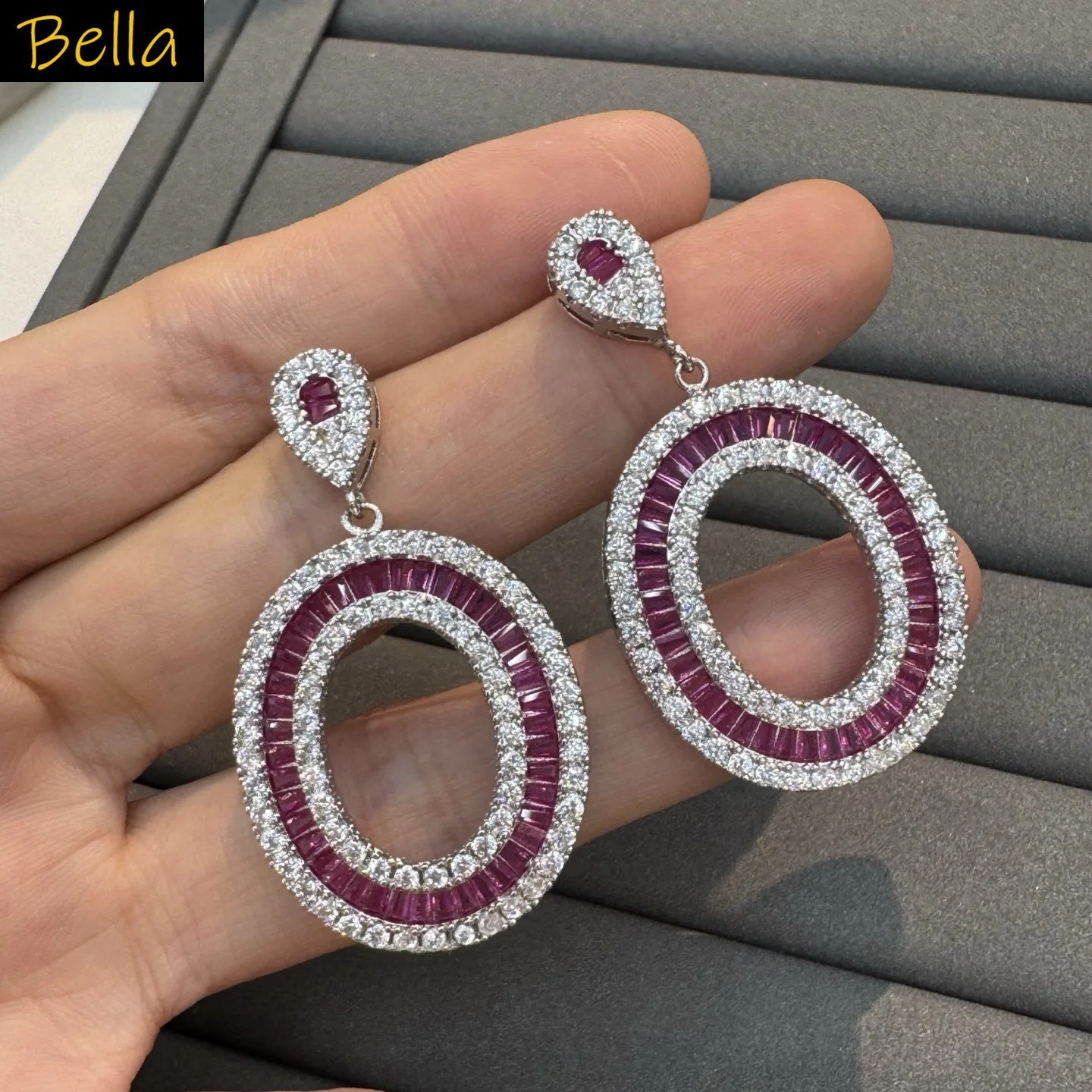 fashion cubic zirconia earrings for women shiny jewelry silver color pink fushia purple circle dangling earrings gala event
fashion cubic zirconia earrings for women shiny jewelry silver color pink fushia purple circle dangling earrings gala event