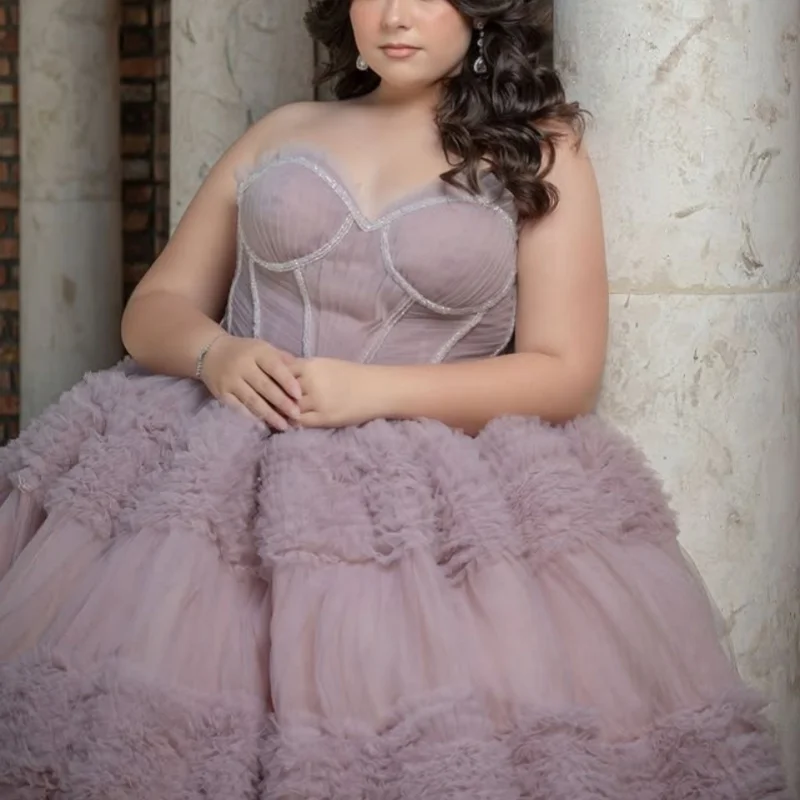 Customized light colour Quinceanera Dresses Off the Shoulder Tull sequin applique Lace layering Vestido De 15 Quinceanera
Customized light colour Quinceanera Dresses Off the Shoulder Tull sequin applique Lace layering Vestido De 15 Quinceanera