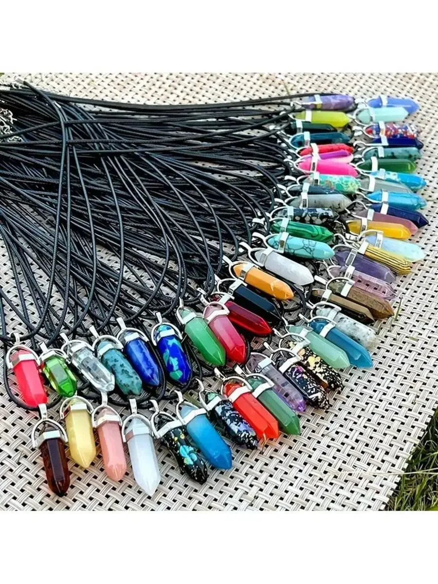 Multi-Color Crystal Pointed Chakra Pendant Black Leather Necklace Set
Multi-Color Crystal Pointed Chakra Pendant Black Leather Necklace Set