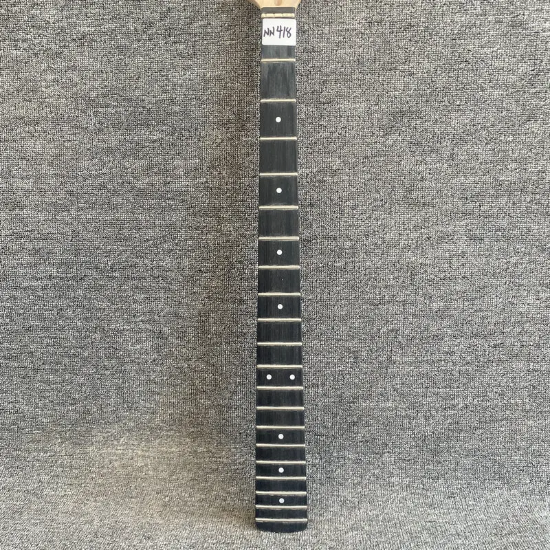 NN418 Custom Order Genuine Selder 4 String Electric Bass Neck 21 Frets with Surface Damages for DIY
NN418 Custom Order Genuine Selder 4 String Electric Bass Neck 21 Frets with Surface Damages for DIY