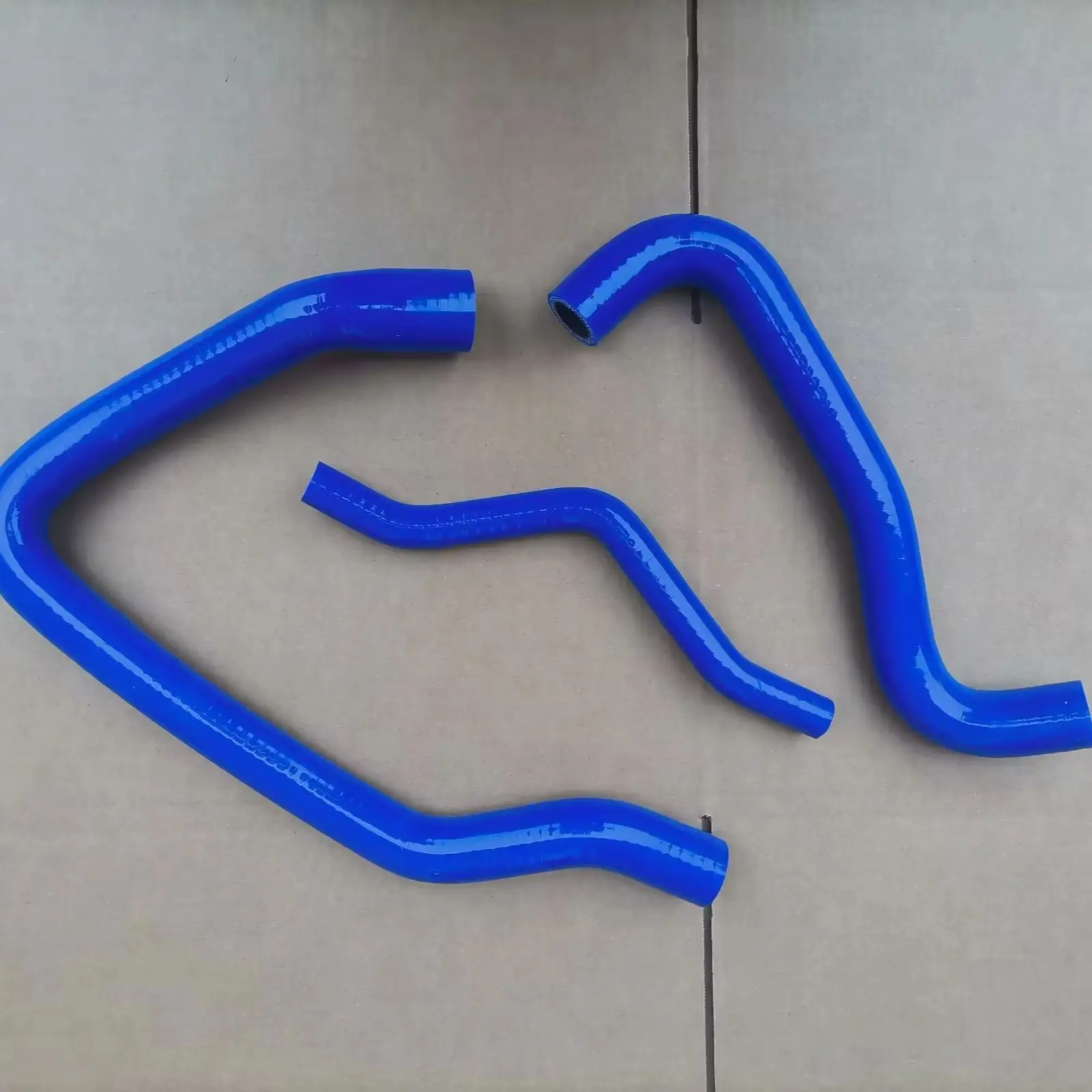 Для Mitsubishi Colt Ralliart версия R 4G15 Z27A 2002-2008 силиконовый шланг охлаждающей жидкости радиатора
Для Mitsubishi Colt Ralliart версия R 4G15 Z27A 2002-2008 силиконовый шланг охлаждающей жидкости радиатора