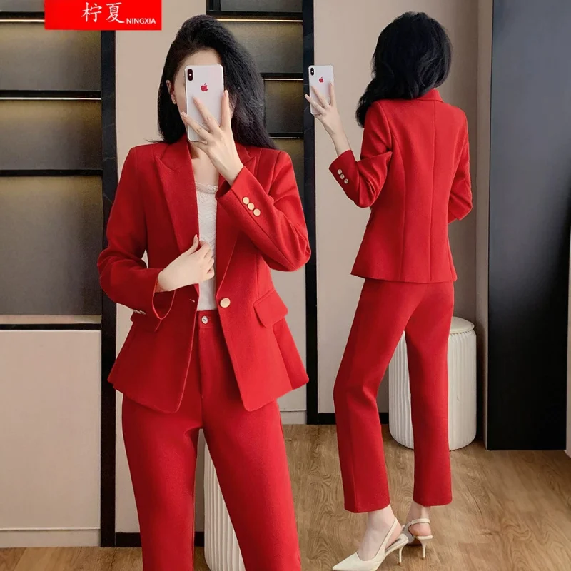 2026New Spring and Autumn Red Women's Suit Set, High-end Professional Attire, Elegant Goddess Style Casual Blazer
2026New Spring and Autumn Red Women's Suit Set, High-end Professional Attire, Elegant Goddess Style Casual Blazer