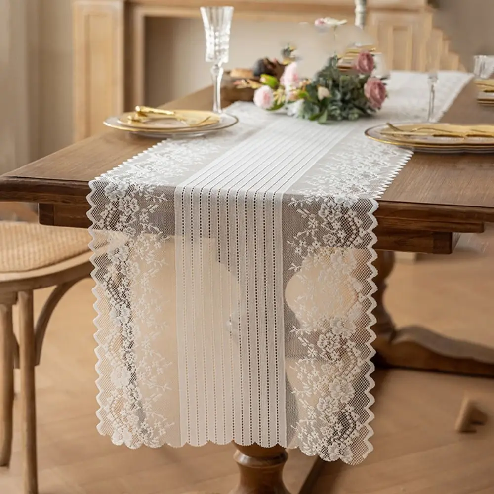 Hollowed Out Lace Jacquard Table Runner French Romantic Floral Embroidered Embroidered Table Cover Multi-size Elegant
Hollowed Out Lace Jacquard Table Runner French Romantic Floral Embroidered Embroidered Table Cover Multi-size Elegant