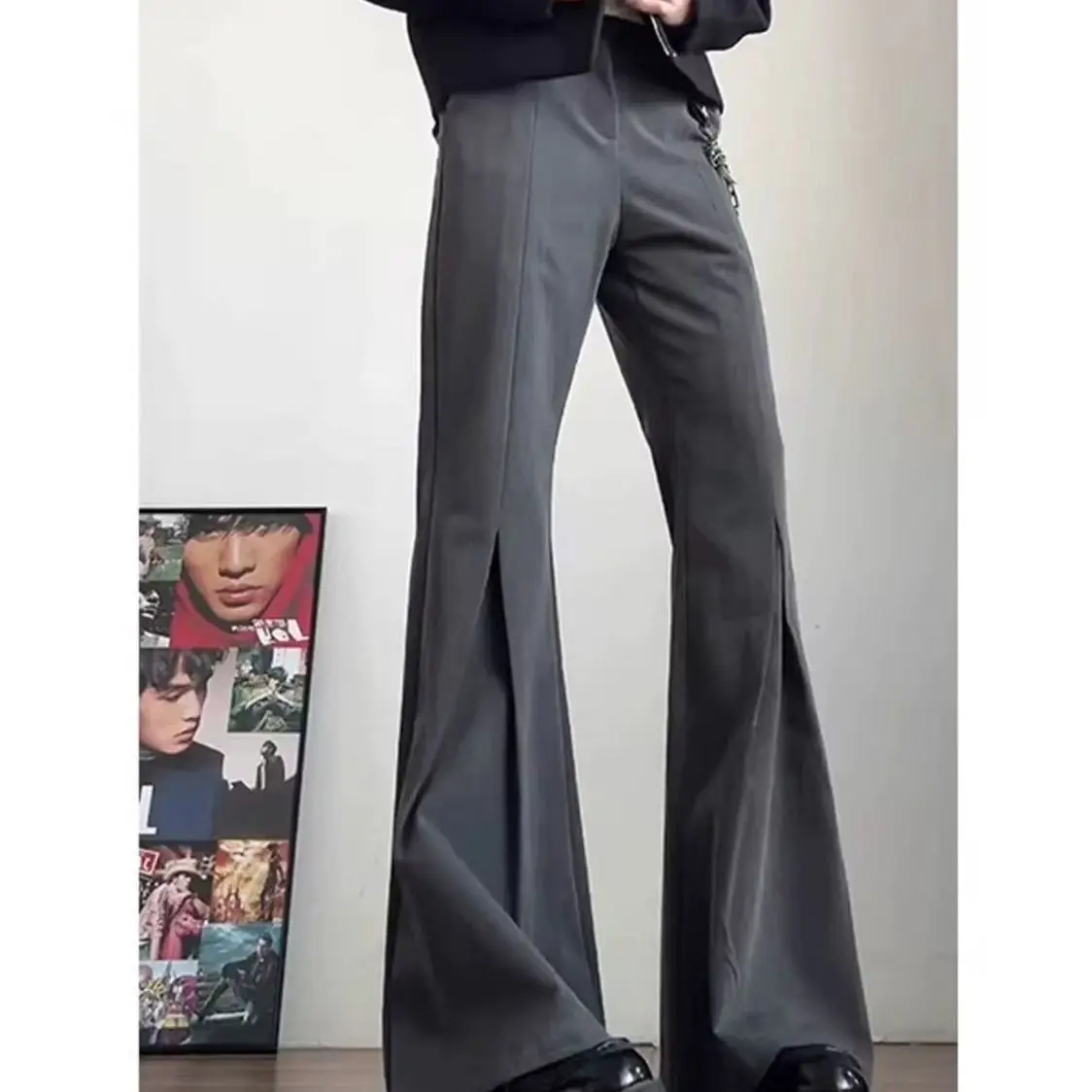 Spring 2026 New Pleated Trousers Simple Straight Slightly Pulled Casual Trousers Design Sense Men’s Luxury Classic Trousers
Spring 2026 New Pleated Trousers Simple Straight Slightly Pulled Casual Trousers Design Sense Men’s Luxury Classic Trousers
