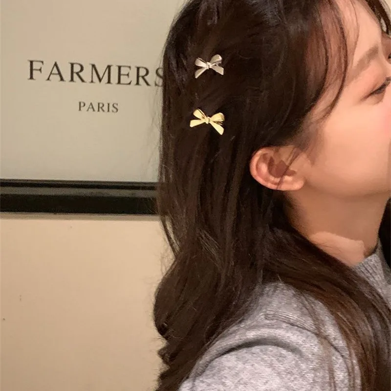 Small Metal Butterfly Bow Hair Clip for Bangs Sweet Cool Girl Side Hair Pin Duckbill Claw Fringe Hair Accessory
Small Metal Butterfly Bow Hair Clip for Bangs Sweet Cool Girl Side Hair Pin Duckbill Claw Fringe Hair Accessory