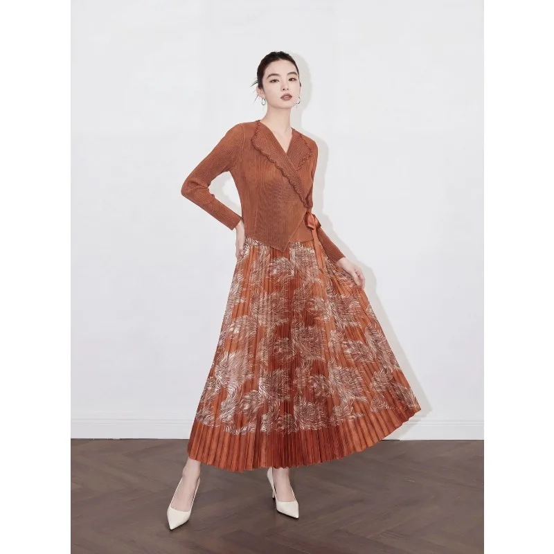 Miyake Pleated Dresses Plisse 2026 Summer New Pleats Top Solid Color Lace Shirt Collar Gold Stamping Printed Hem High-end Dress
Miyake Pleated Dresses Plisse 2026 Summer New Pleats Top Solid Color Lace Shirt Collar Gold Stamping Printed Hem High-end Dress